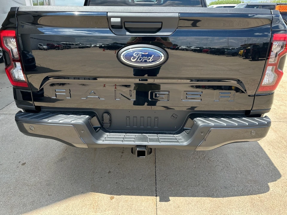 2025 Ford Ranger 5th Gen - Image 13 of 21