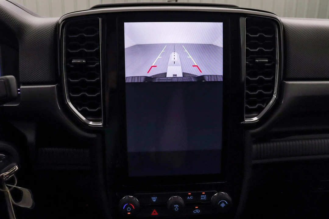 2025 Ford Ranger 5th Gen - Image 18 of 21