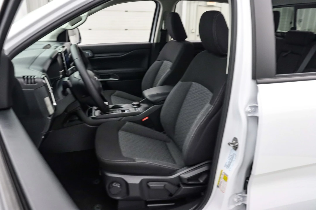 2025 Ford Ranger 5th Gen - Image 13 of 21