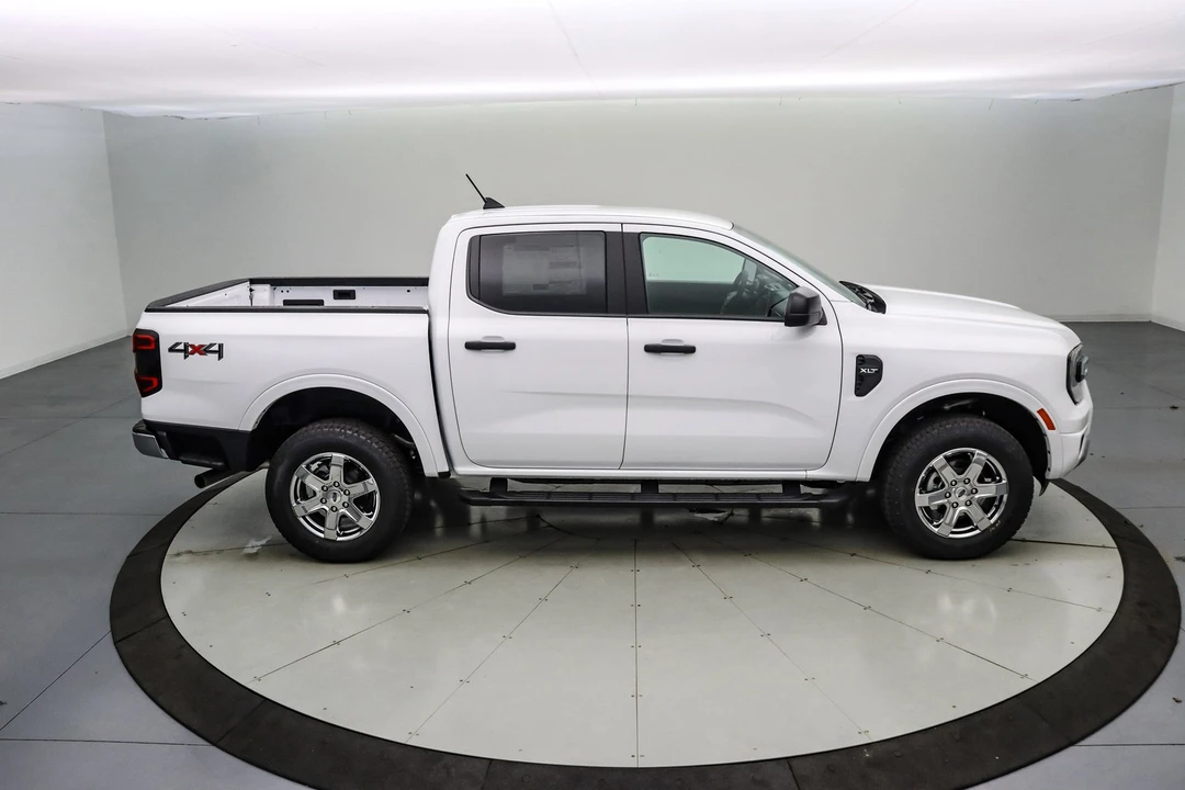2025 Ford Ranger 5th Gen - Image 4 of 21