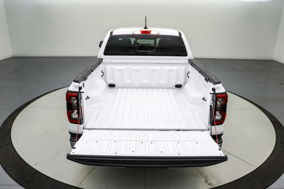 2025 Ford Ranger 5th Gen - Image 7 of 21