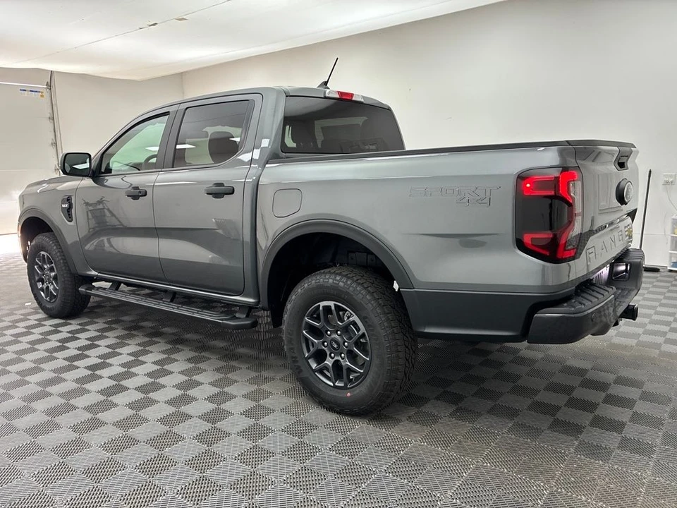 2025 Ford Ranger 5th Gen - Image 9 of 12