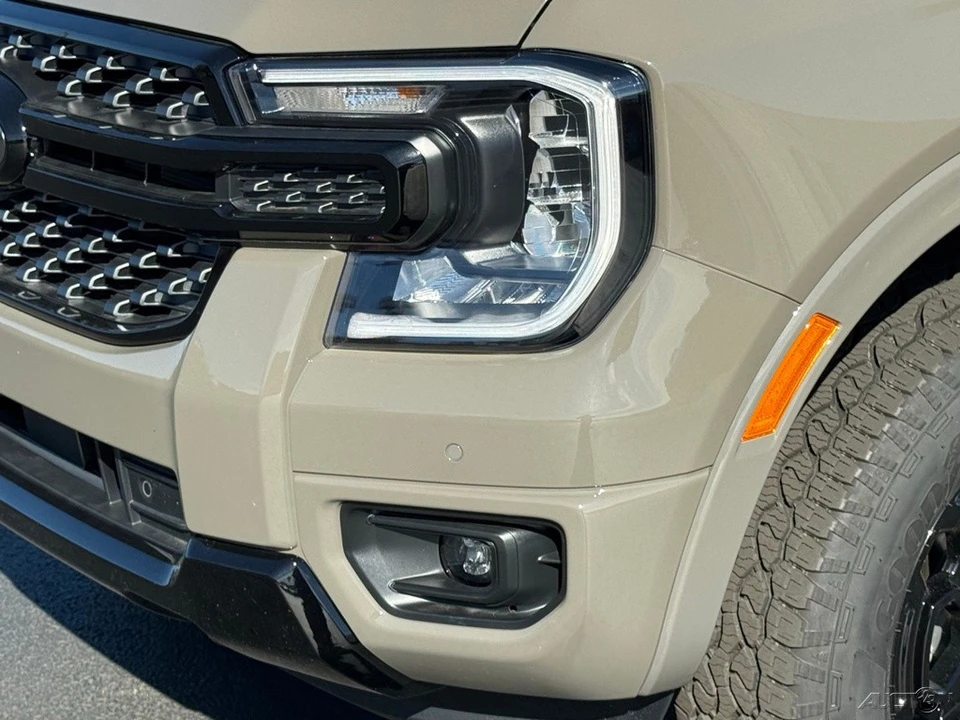 2025 Ford Ranger 5th Gen - Image 11 of 12