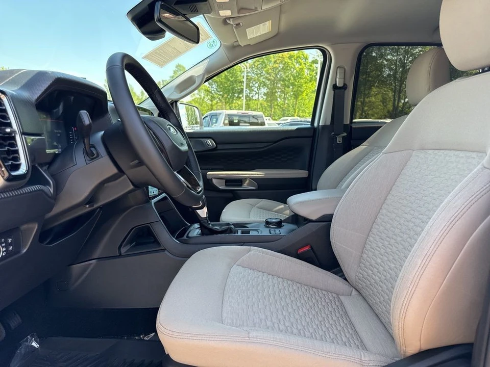 2025 Ford Ranger 5th Gen - Image 9 of 31