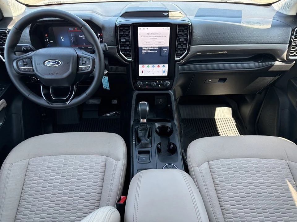 2025 Ford Ranger 5th Gen - Image 11 of 31