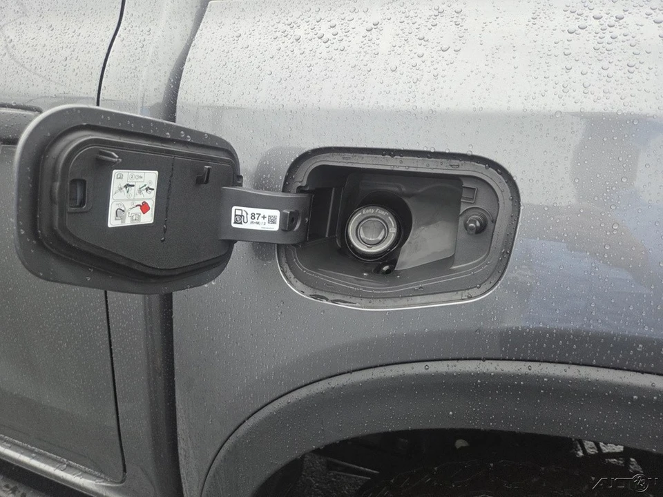 2025 Ford Ranger 5th Gen - Image 17 of 21