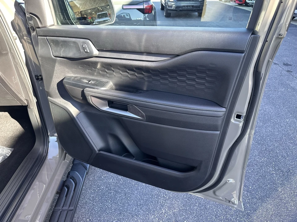 2025 Ford Ranger 5th Gen - Image 14 of 21