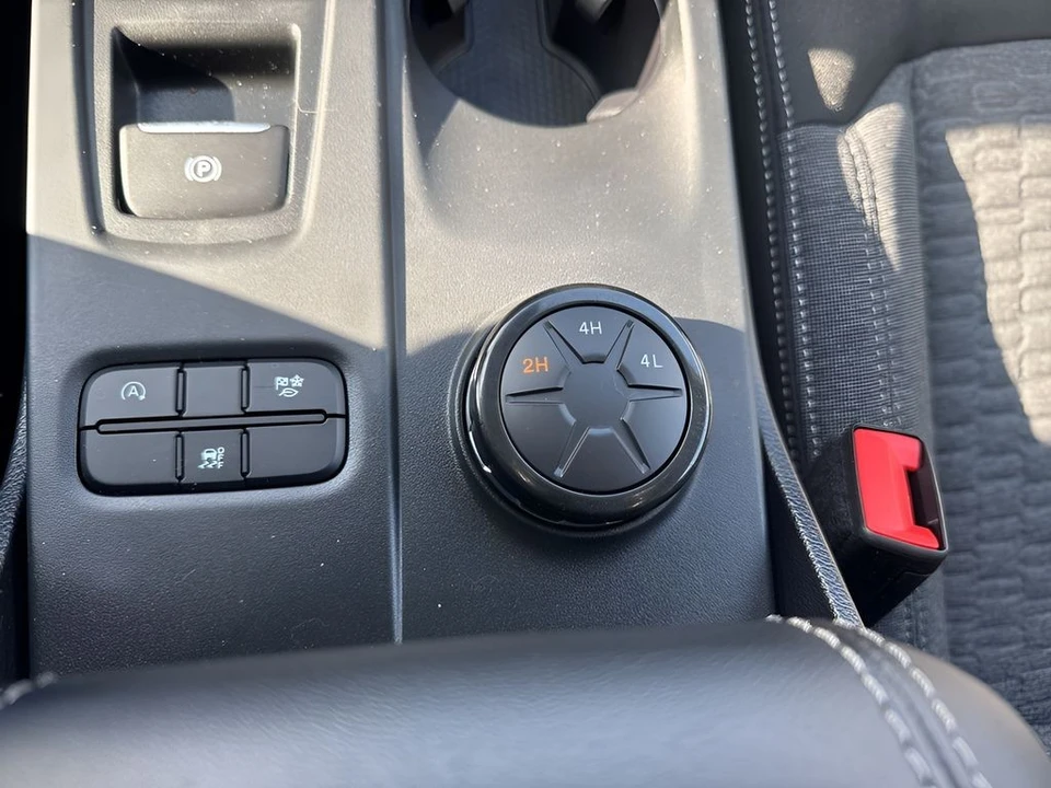 2025 Ford Ranger 5th Gen - Image 20 of 31