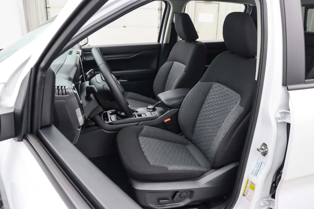 2025 Ford Ranger 5th Gen - Image 14 of 21