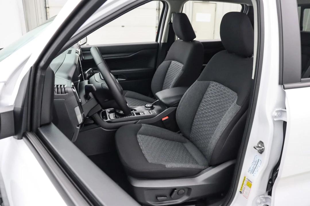 2025 Ford Ranger 5th Gen - Image 14 of 21