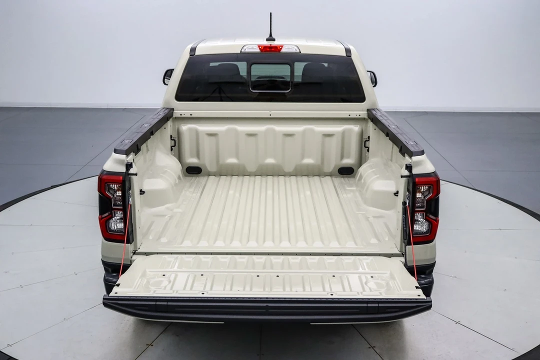 2025 Ford Ranger 5th Gen - Image 7 of 21
