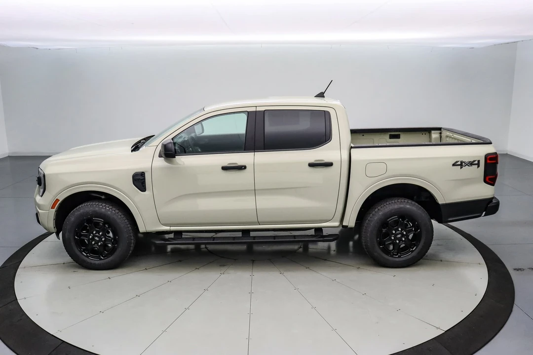2025 Ford Ranger 5th Gen - Image 9 of 21