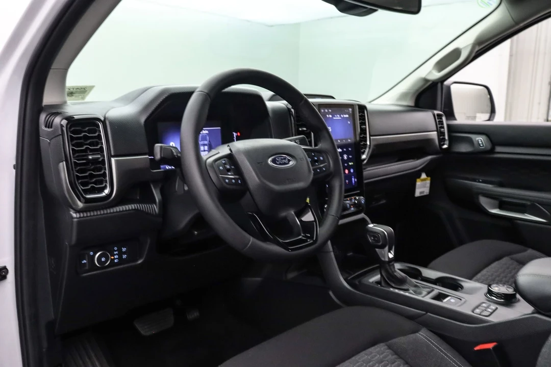 2025 Ford Ranger 5th Gen - Image 14 of 21