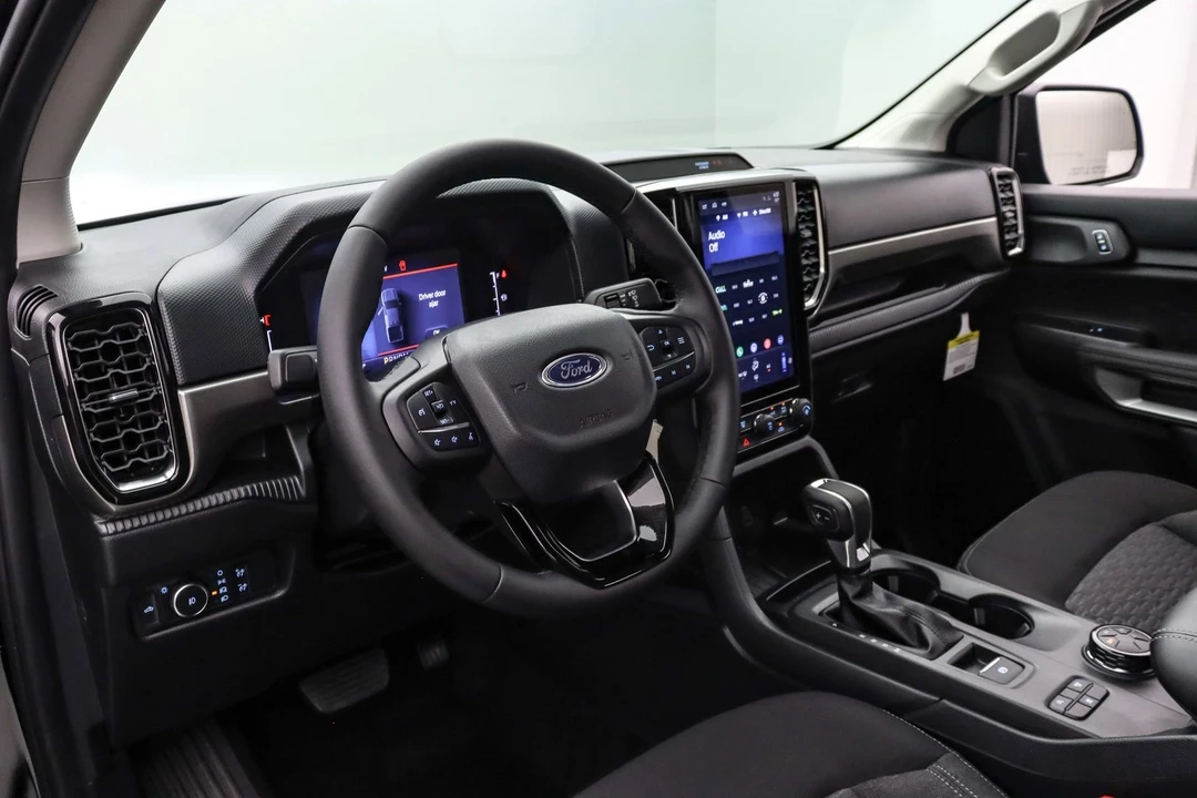 2025 Ford Ranger 5th Gen - Image 14 of 21