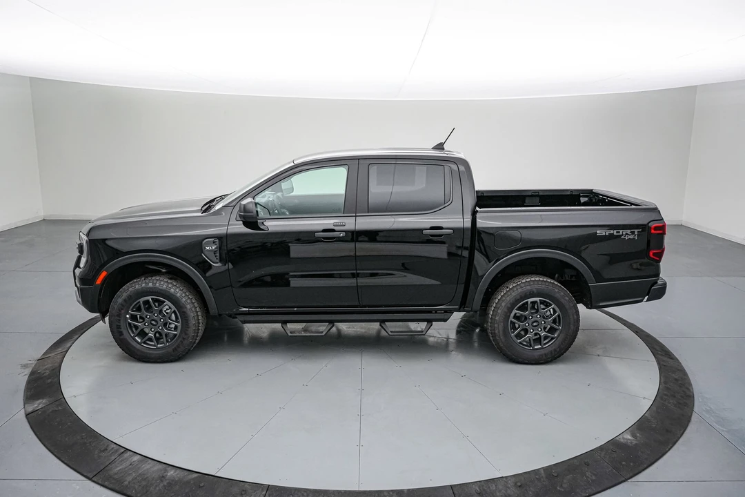 2025 Ford Ranger 5th Gen - Image 9 of 21