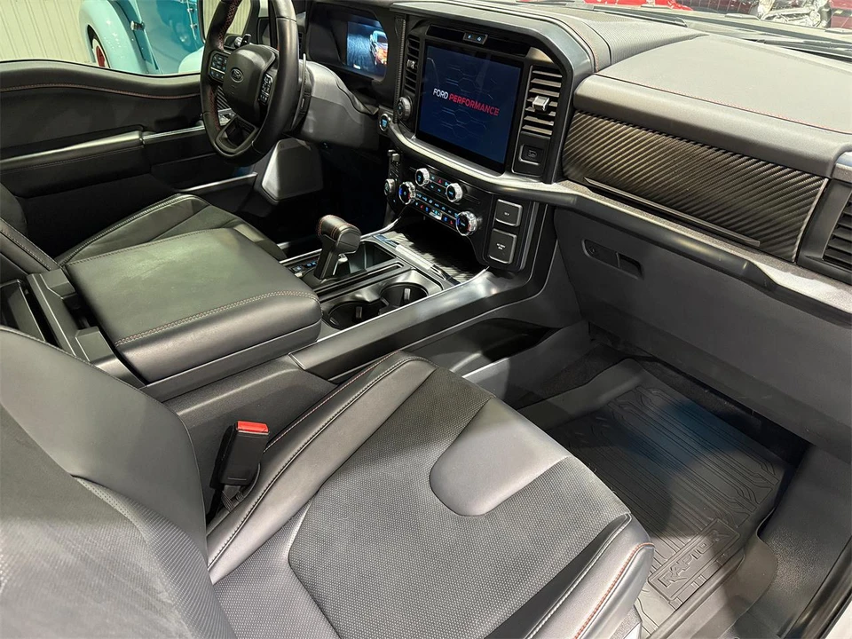 2025 Ford F-150 Raptor 14th Gen - Image 23 of 29