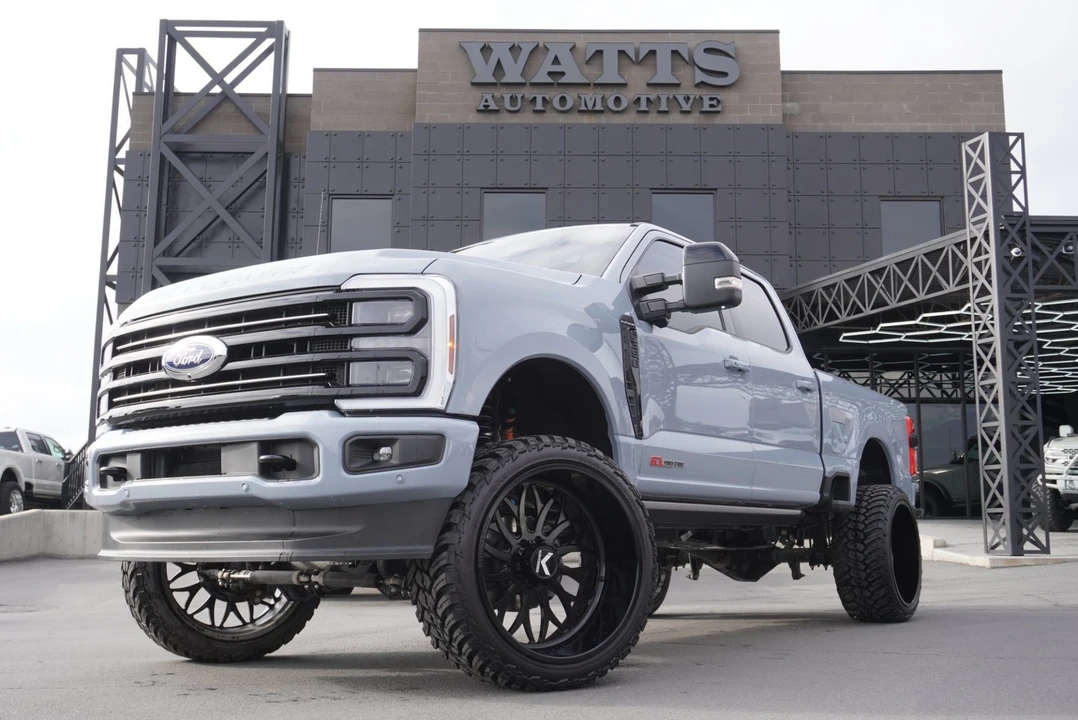 2025 Ford Super Duty 5th Gen - Image 3 of 12