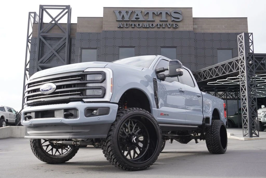 2025 Ford Super Duty 5th Gen - Image 3 of 12