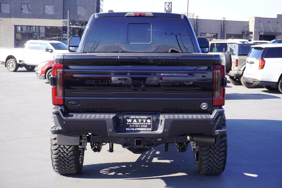 2025 Ford Super Duty 5th Gen - Image 9 of 12
