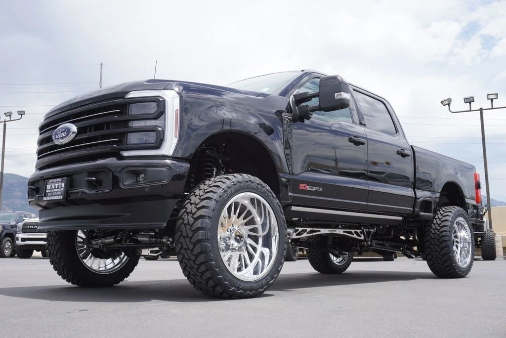 2025 Ford Super Duty 5th Gen - Image 6 of 12