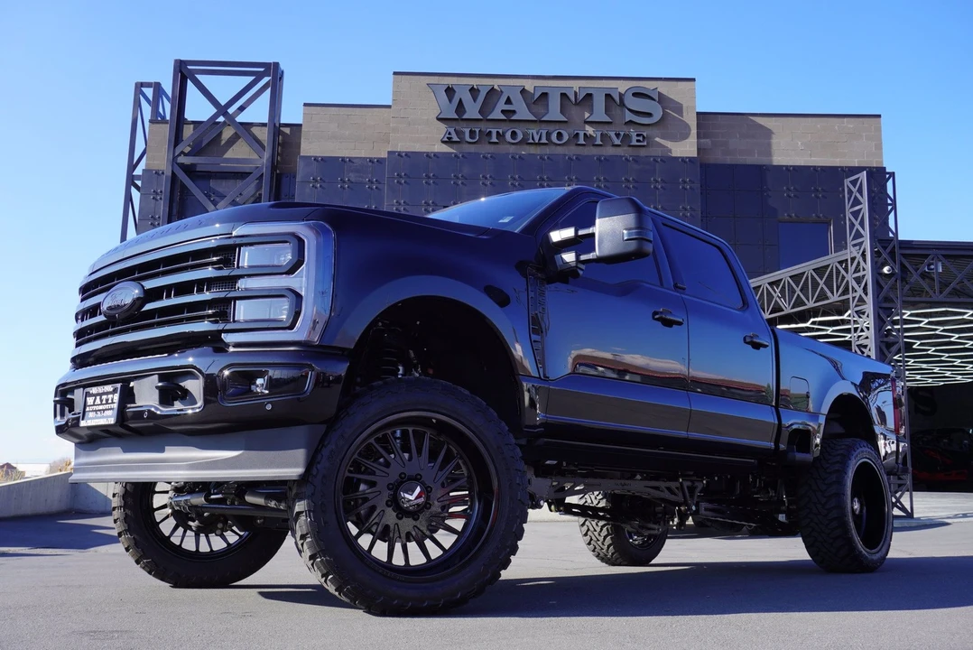 2025 Ford Super Duty 5th Gen - Image 3 of 12