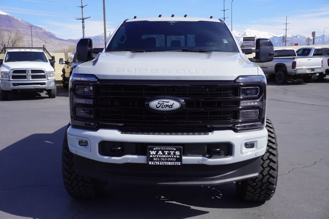 2025 Ford Super Duty 5th Gen - Image 6 of 12