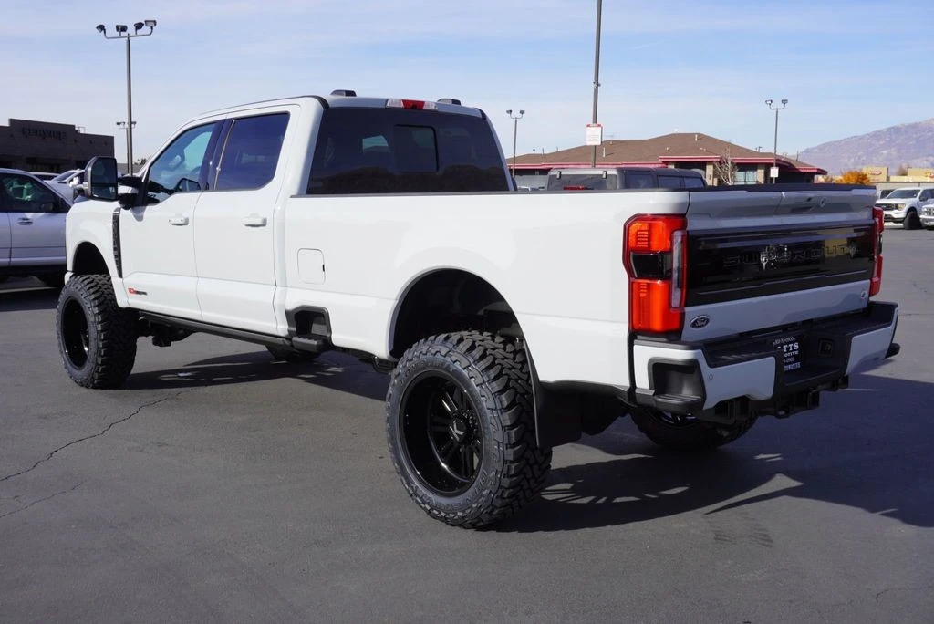 2025 Ford Super Duty 5th Gen - Image 8 of 12
