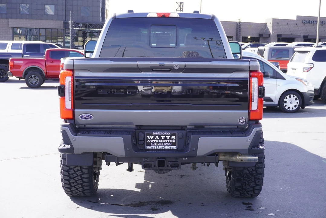 2025 Ford Super Duty 5th Gen - Image 11 of 12
