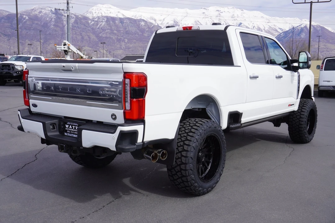 2025 Ford Super Duty 5th Gen - Image 12 of 12