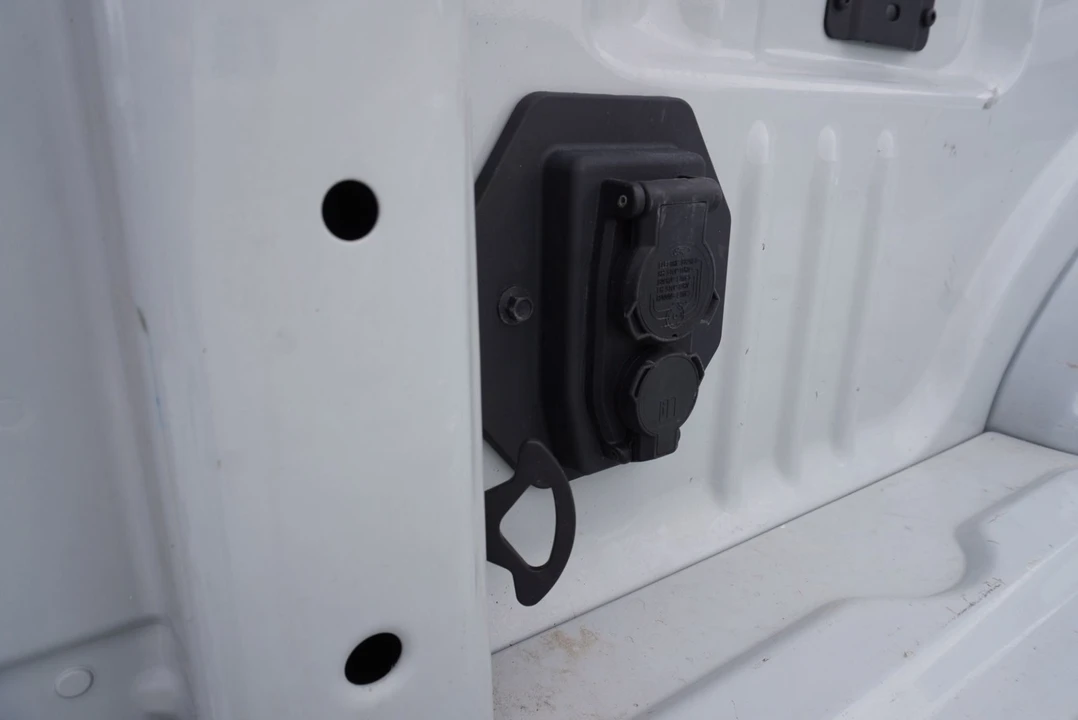 2025 Ford Super Duty 5th Gen - Image 12 of 12