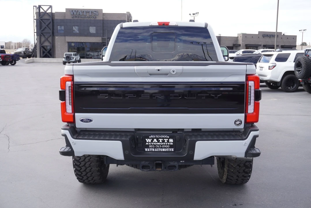 2025 Ford Super Duty 5th Gen - Image 9 of 12