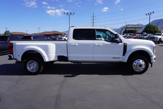 2025 Ford Super Duty 5th Gen - Image 14 of 21
