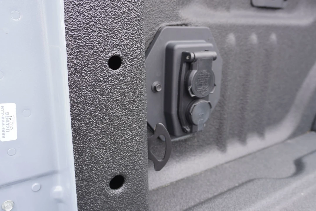 2025 Ford Super Duty 5th Gen - Image 12 of 12