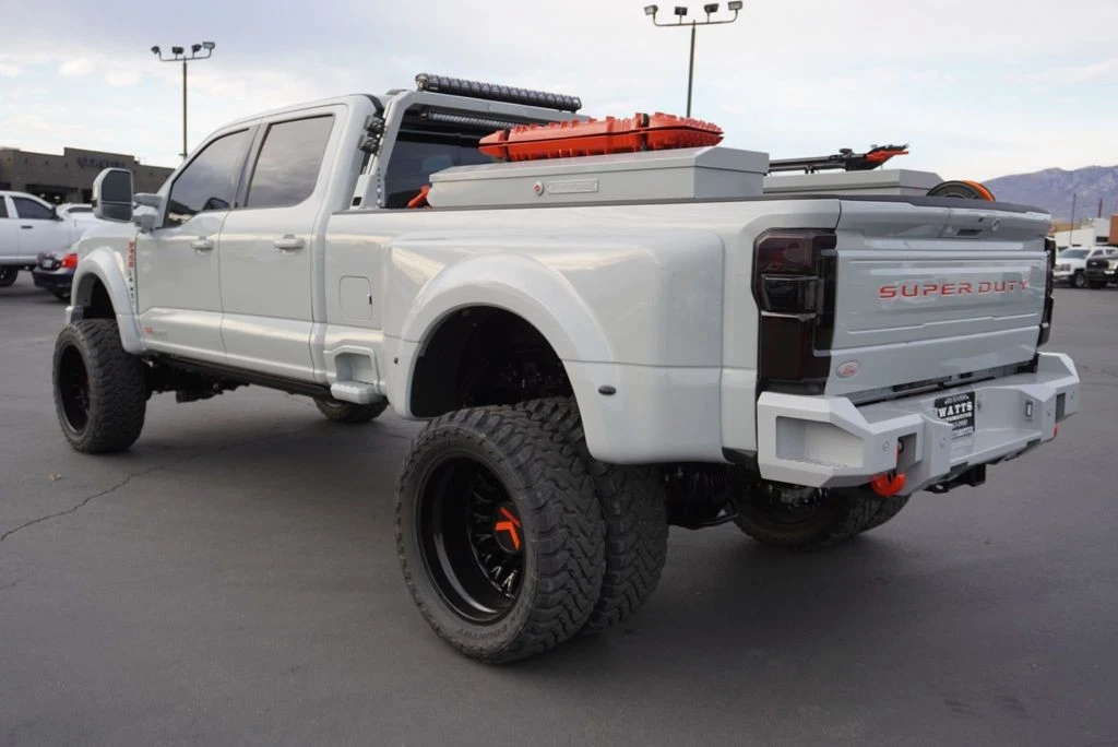 2025 Ford Super Duty 5th Gen - Image 8 of 12