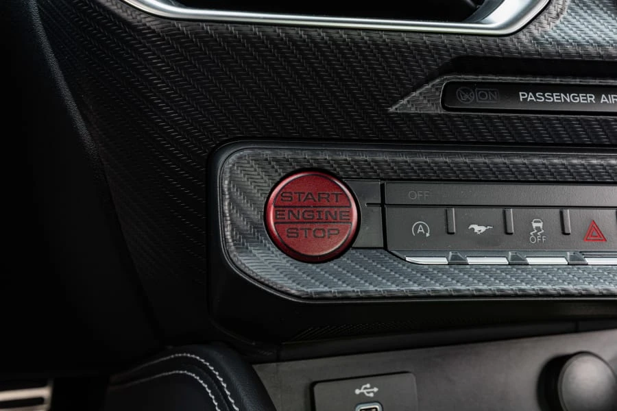 2025 Ford Shelby Mustang - Image 30 of 31