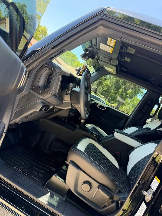 2025 Ford Bronco 6th Gen - Image 3 of 12
