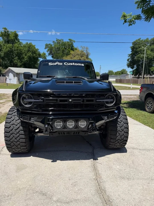 2025 Ford Bronco 6th Gen - Image 2 of 12