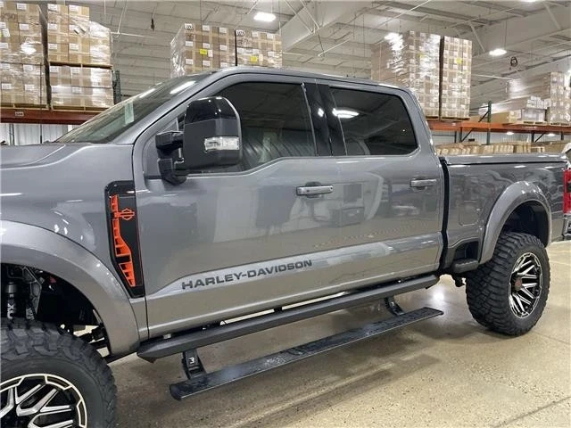2025 Ford Super Duty 5th Gen - Image 8 of 21