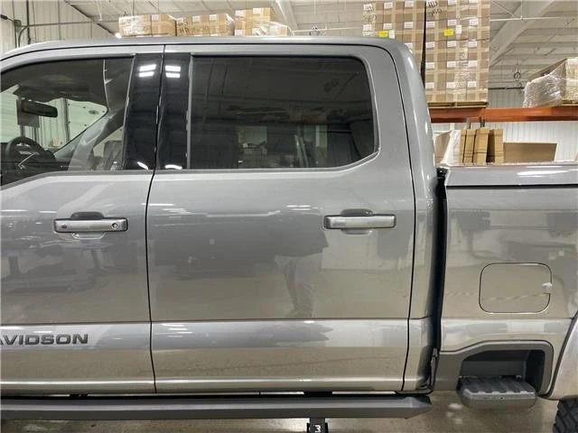 2025 Ford Super Duty 5th Gen - Image 17 of 21
