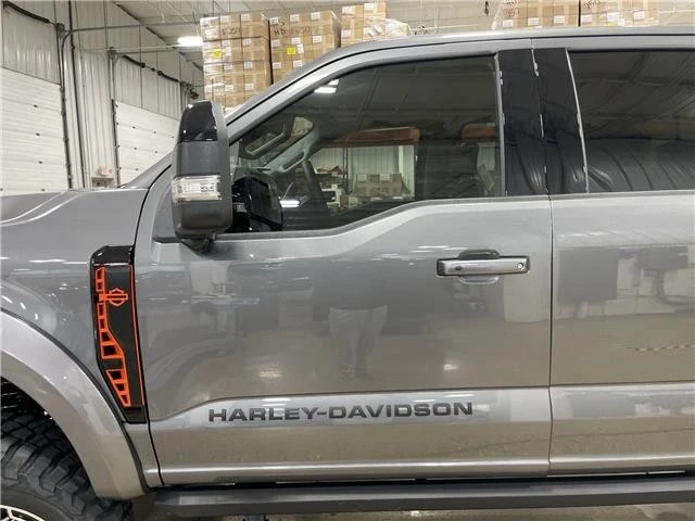 2025 Ford Super Duty 5th Gen - Image 15 of 21