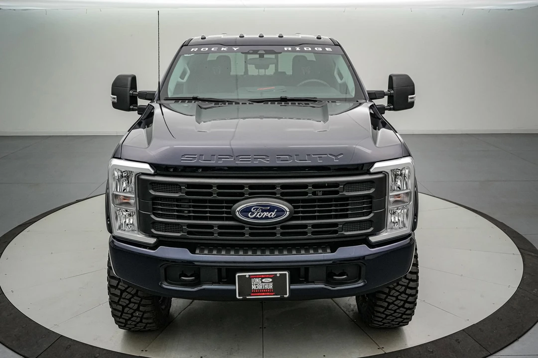 2025 Ford Super Duty 5th Gen - Image 12 of 21