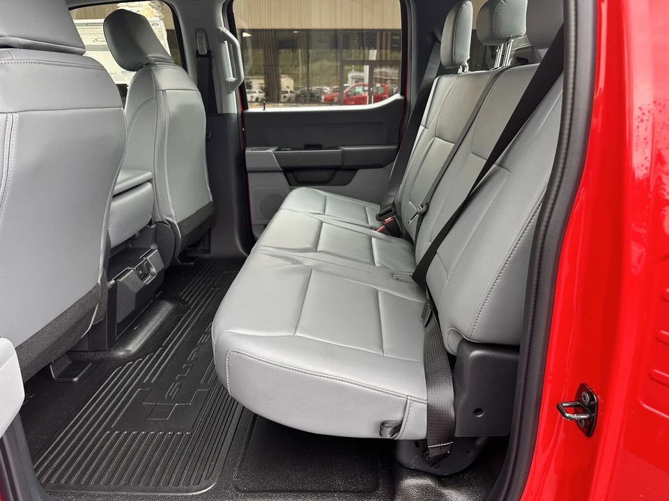 2025 Ford Super Duty 5th Gen - Image 15 of 21
