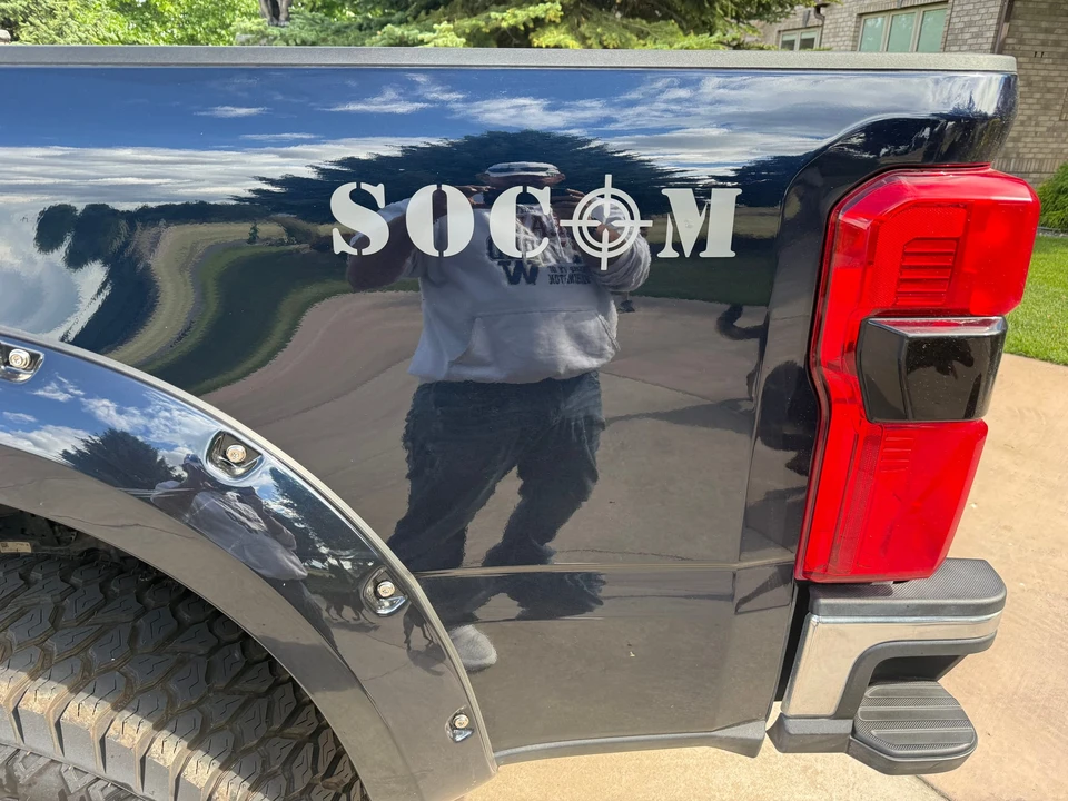 2025 Ford Super Duty 5th Gen - Image 18 of 31