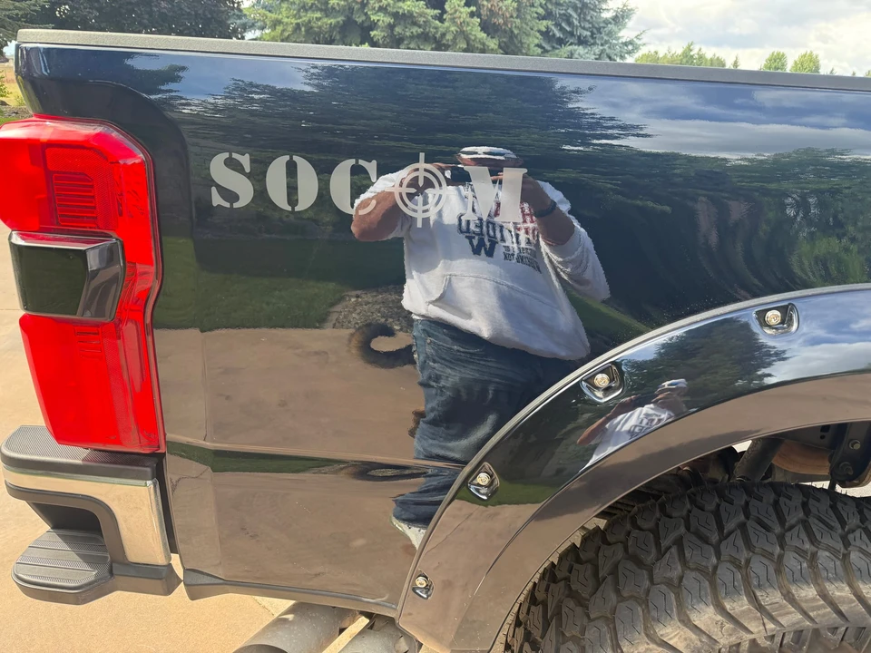 2025 Ford Super Duty 5th Gen - Image 17 of 31
