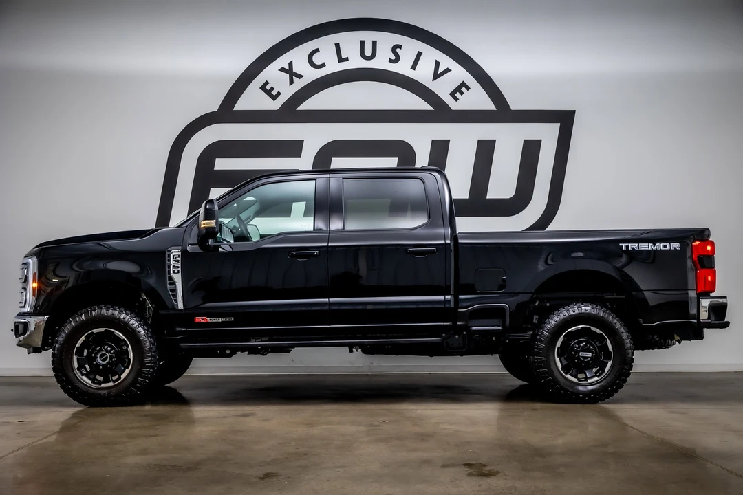 2025 Ford Super Duty 5th Gen - Image 6 of 12