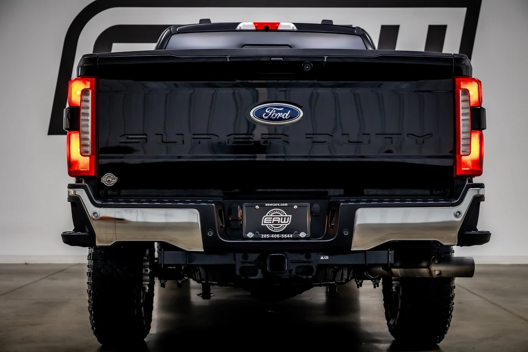 2025 Ford Super Duty 5th Gen - Image 11 of 12