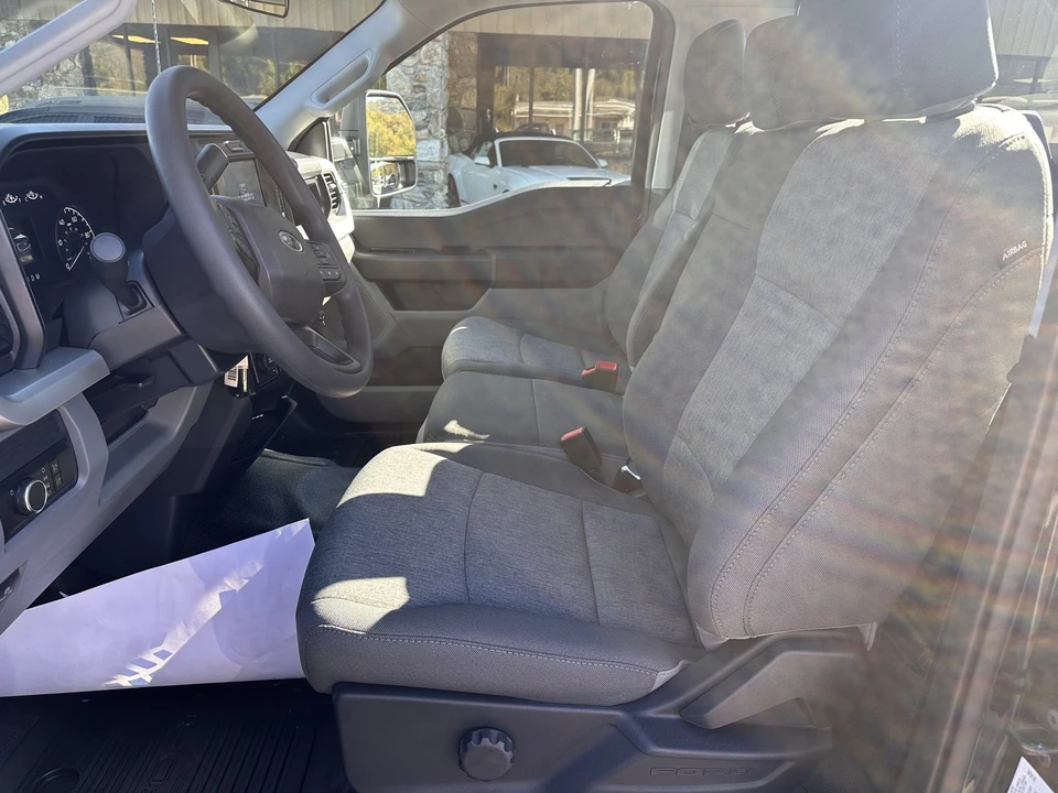 2025 Ford Super Duty 5th Gen - Image 8 of 12