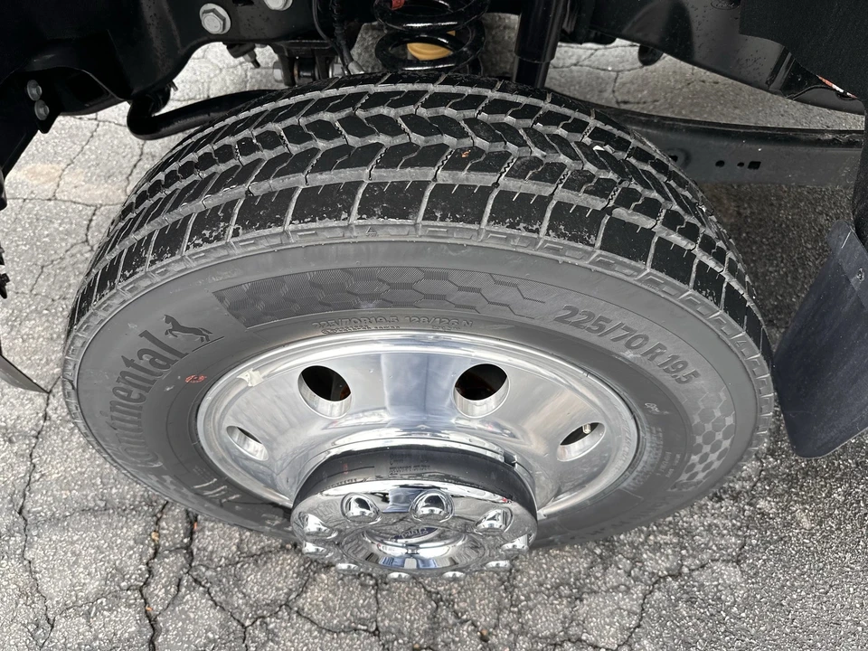2025 Ford Super Duty 5th Gen - Image 21 of 21
