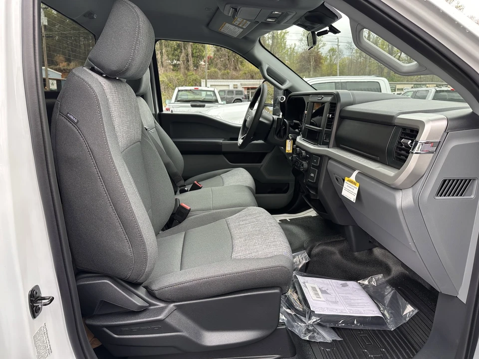 2025 Ford Super Duty 5th Gen - Image 10 of 21