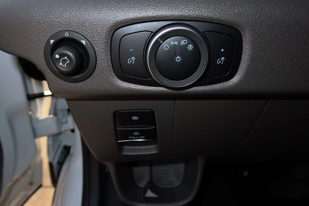 2025 Ford Transit - Image 23 of 25